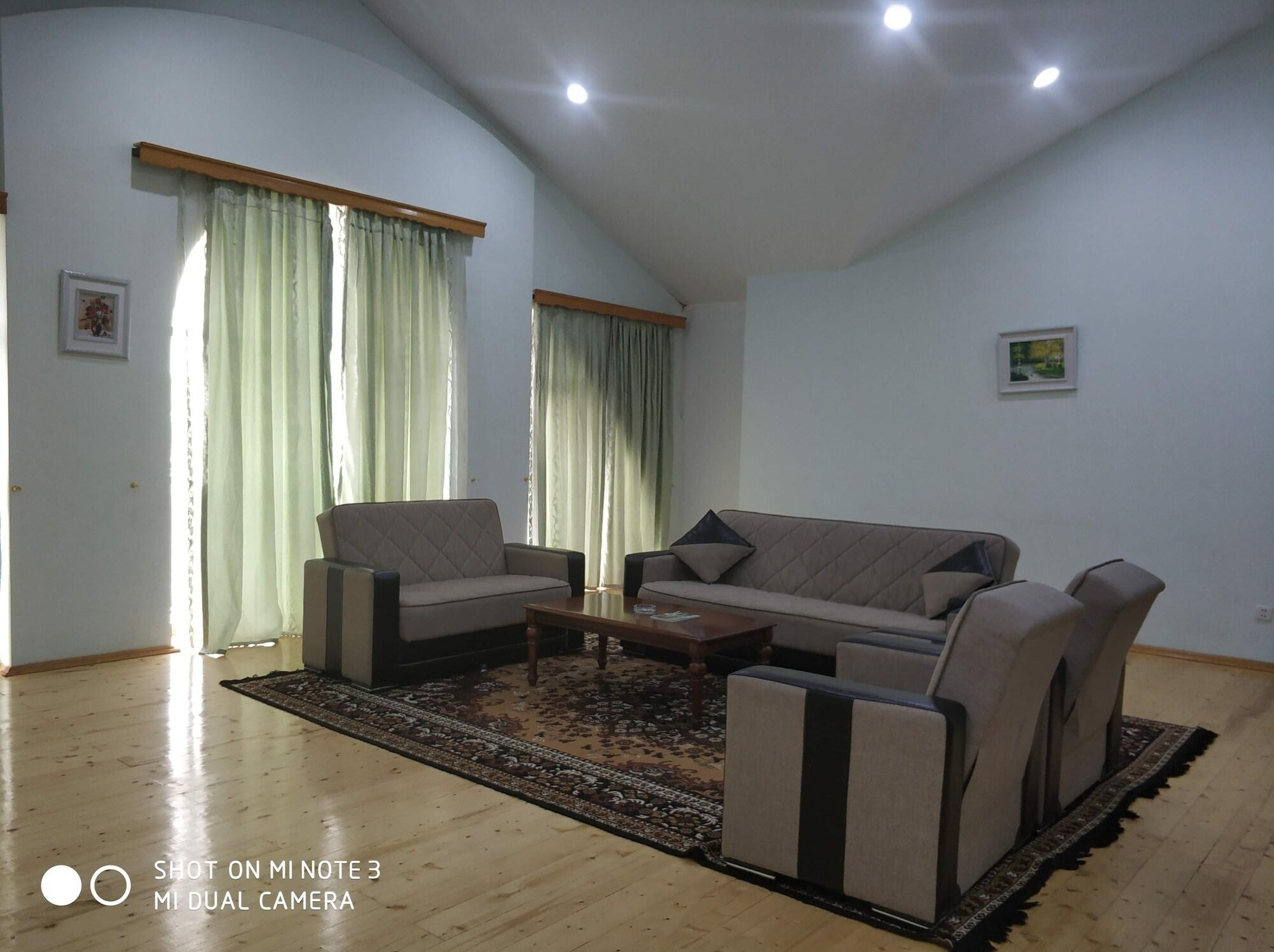 Aef Hotel Baku Extérieur photo