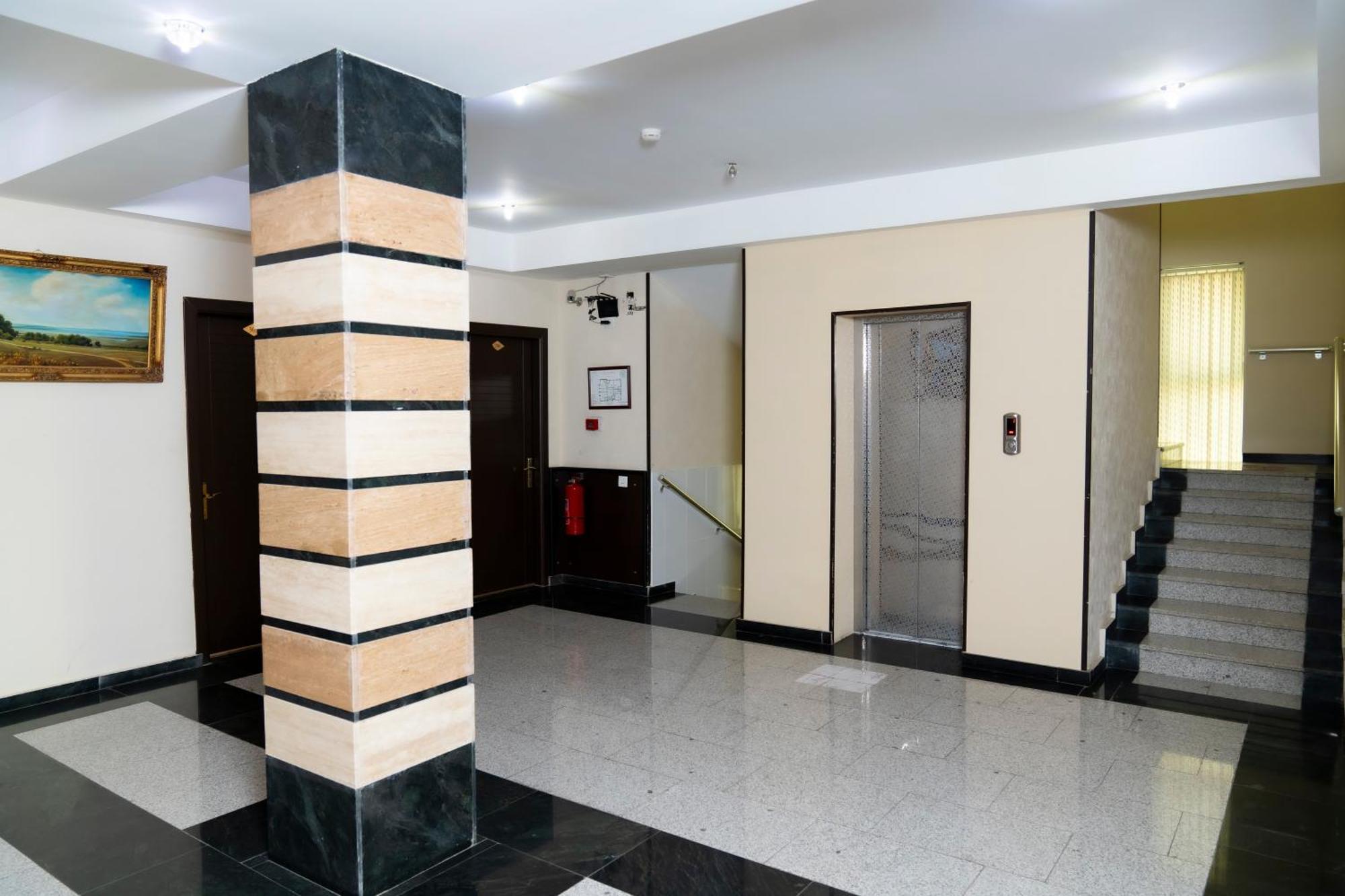 Aef Hotel Baku Extérieur photo