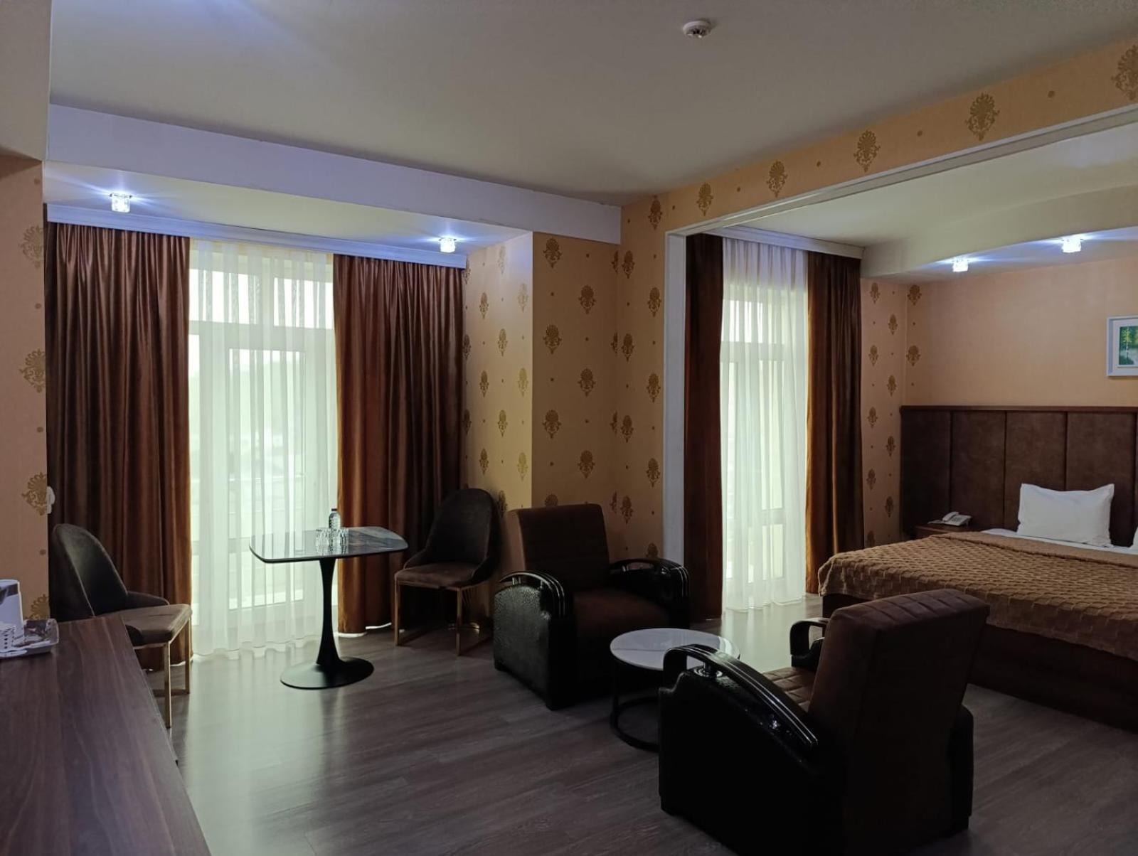 Aef Hotel Baku Extérieur photo
